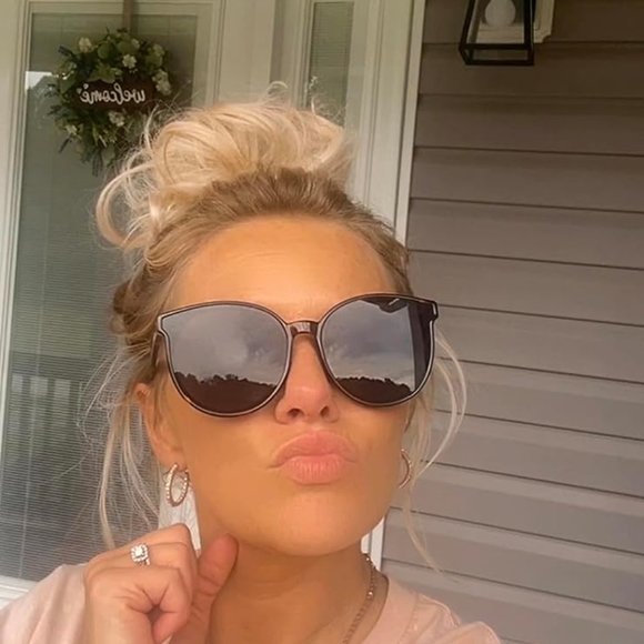 Women and Men Oversized Round Sunglasses main image 6